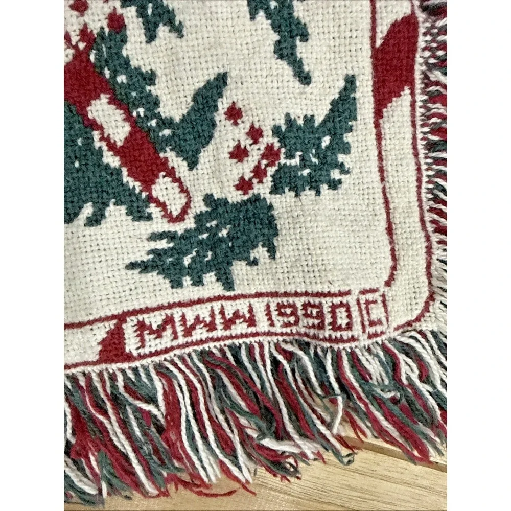 Vintage 1990 MWW Christmas Santa Woven Tapestry Throw Blanket Afghan 48x30
